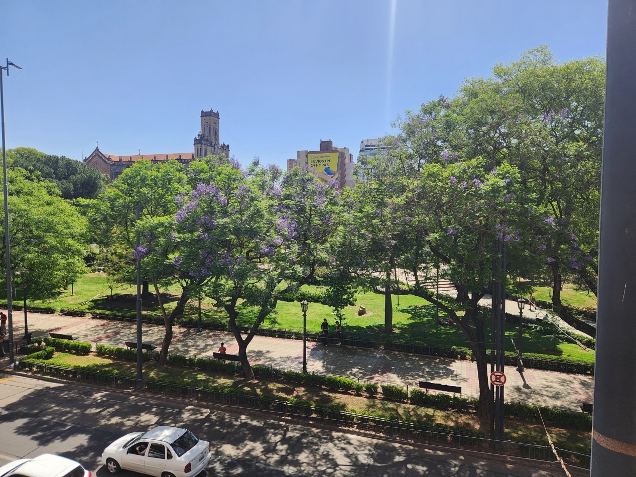 Departamento 2 Dorm Frente a Plaza Colon! AMOBLADO