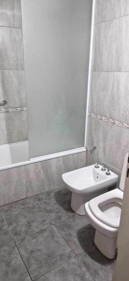 Grann Casa Esquina en Alquiler - Barrio Marques de Sobremonte- Residencial o Comercial