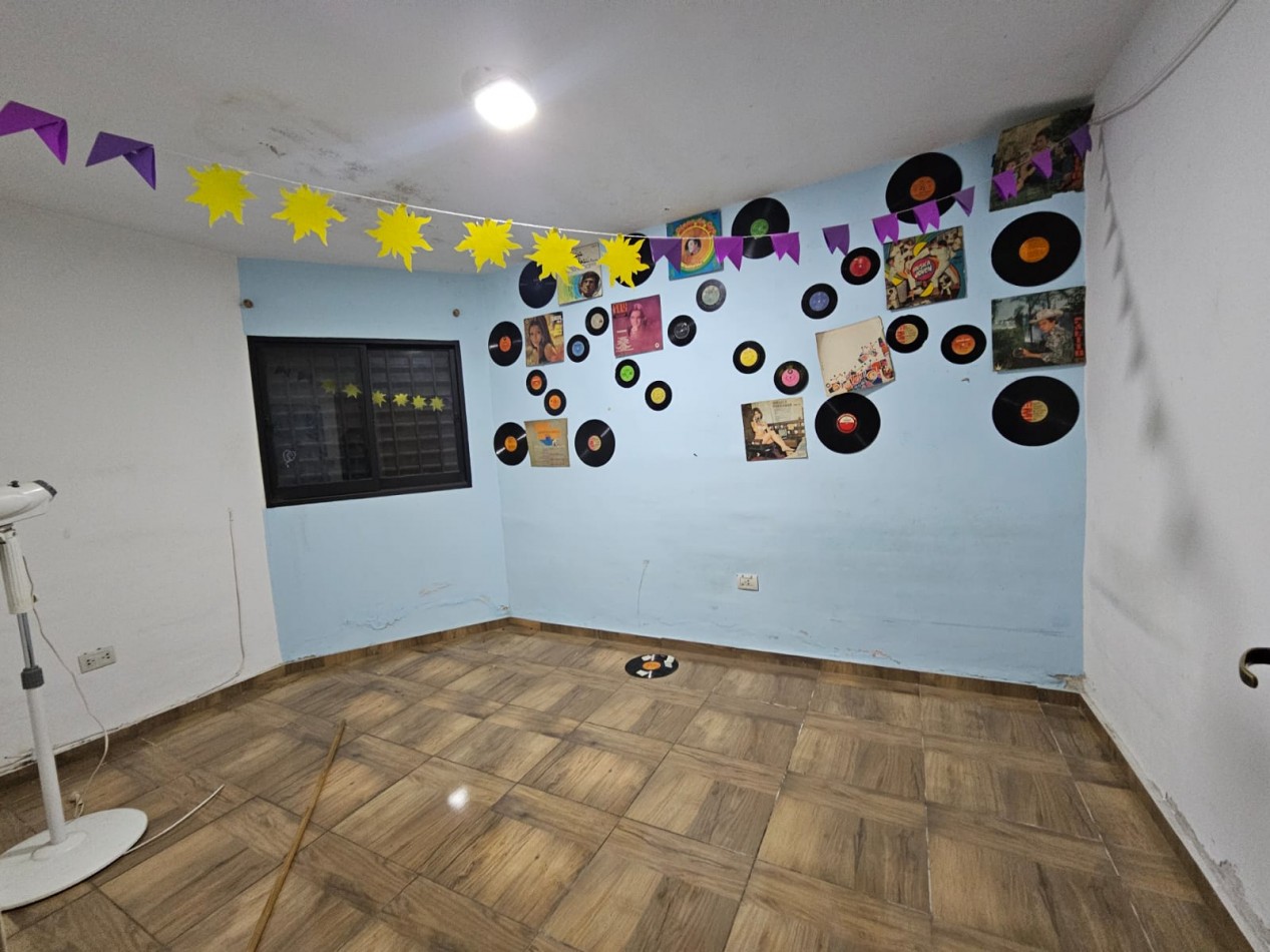 Grann Casa Esquina en Alquiler - Barrio Marques de Sobremonte- Residencial o Comercial