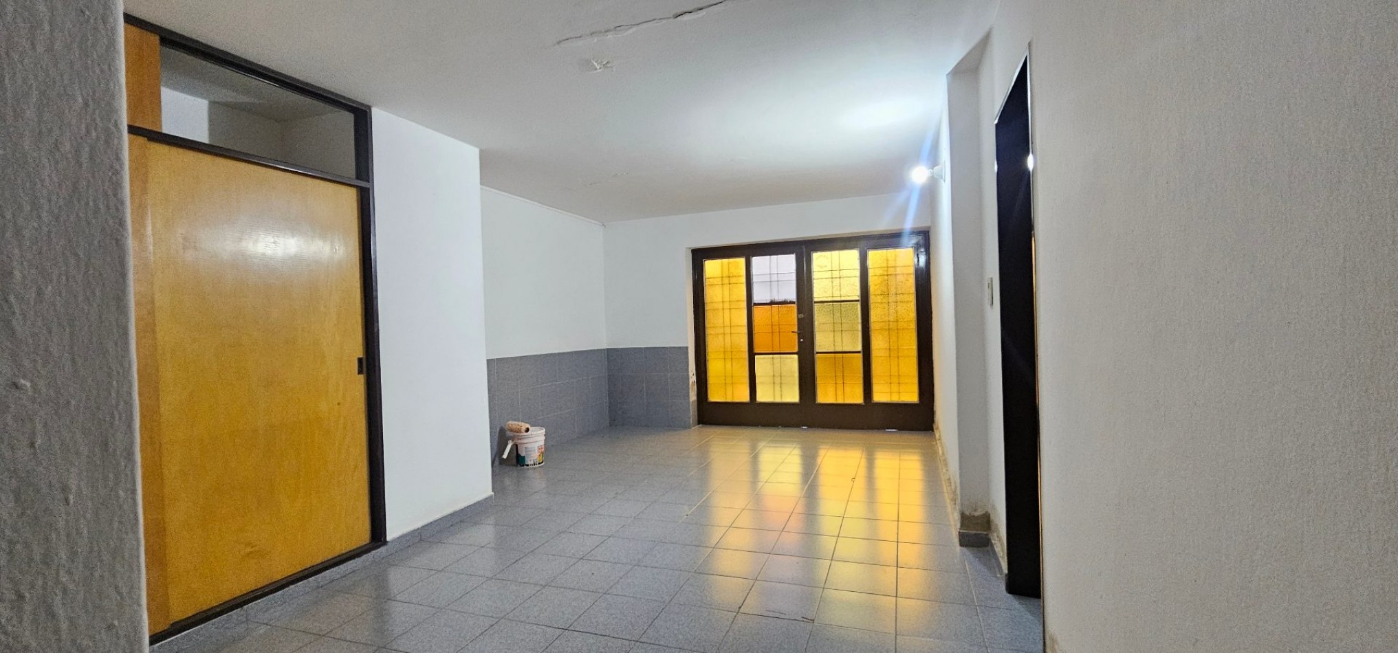 CASA EN VENTA - B° POETA LUGONES - IDEAL PARA MODERNIZAR