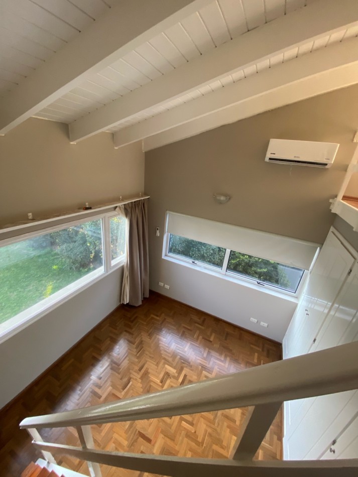 CASA 5 Dorm EN ALQUILER - B° Costa Verde