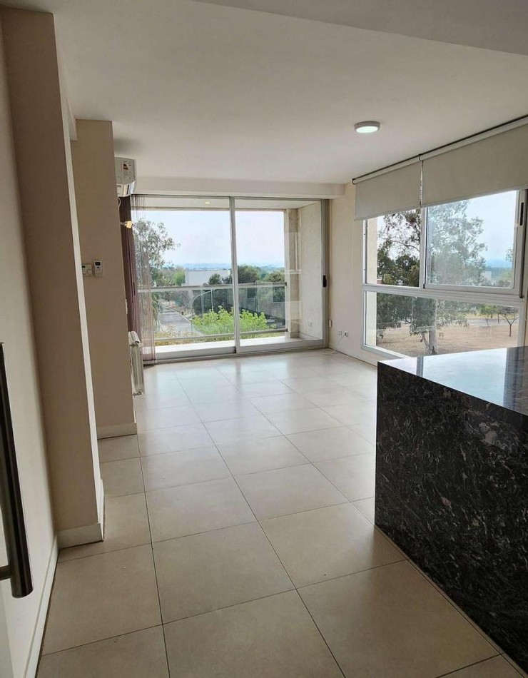 DEPARTAMENTO EN ALQUILER - Valle Escondido (La Rosella)