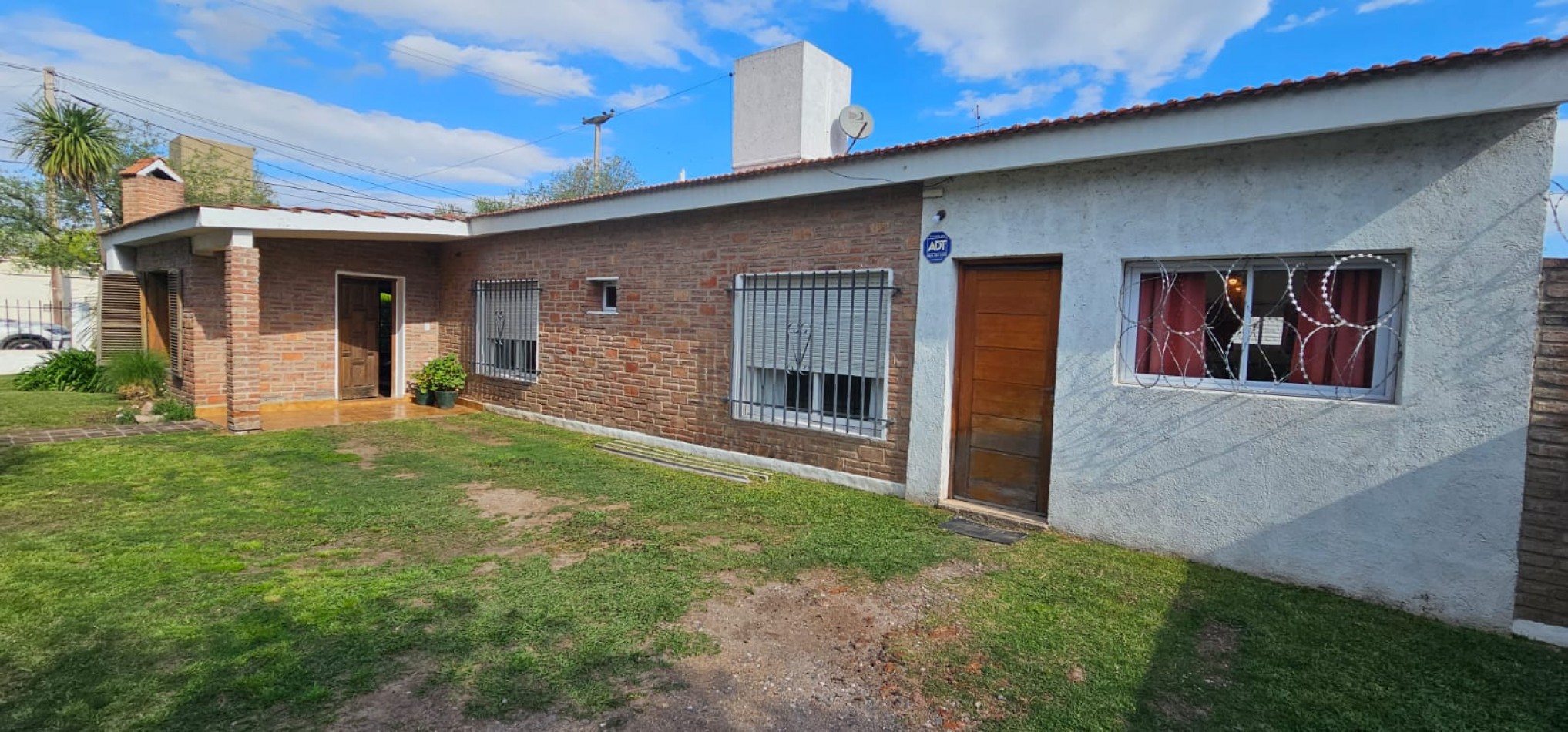 🚀 ARGUELLO-EL REFUGIO-CASA 4 DORM PLANTA BAJA A MTS DE RECTA MARTINOLLI 