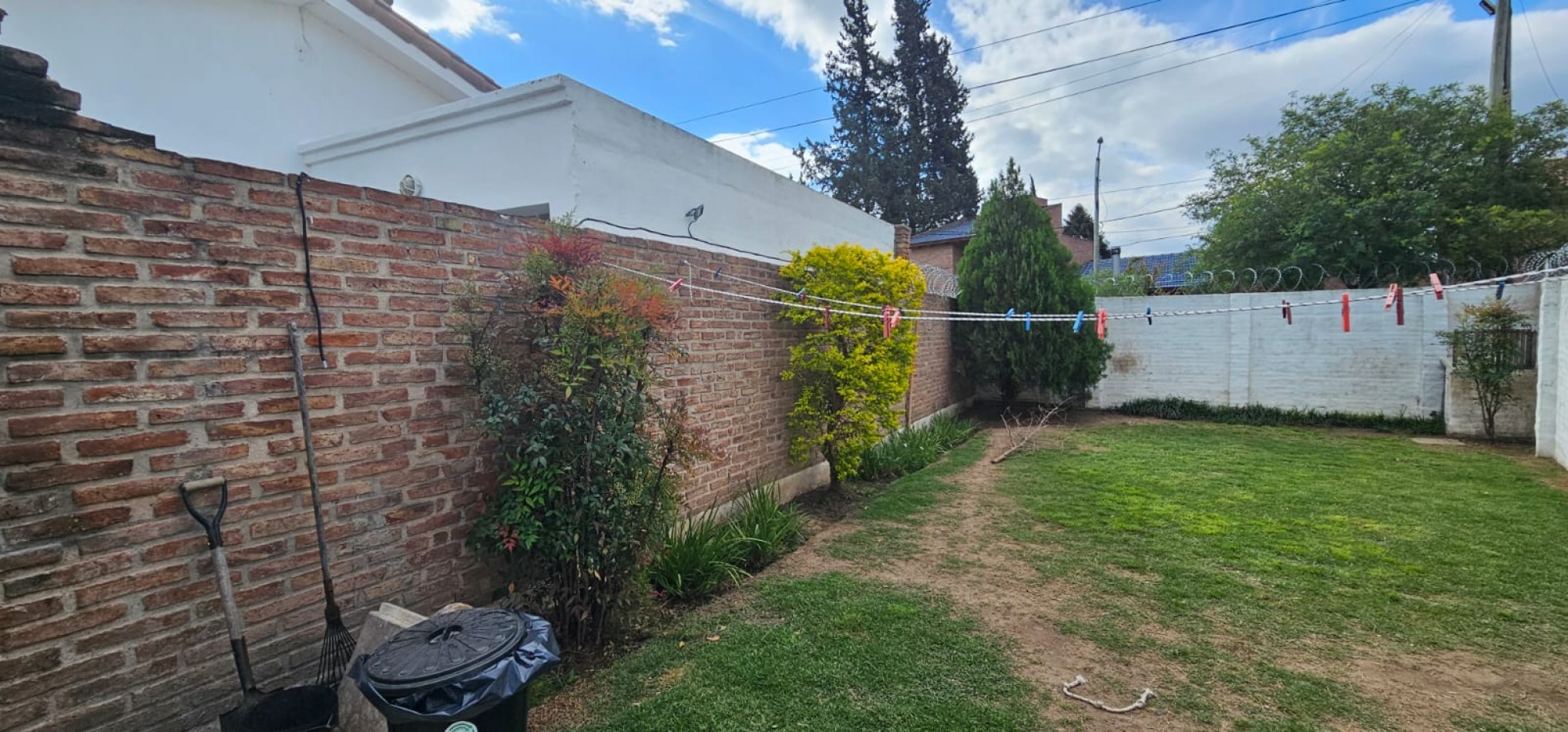 🚀 ARGUELLO-EL REFUGIO-CASA 4 DORM PLANTA BAJA A MTS DE RECTA MARTINOLLI 