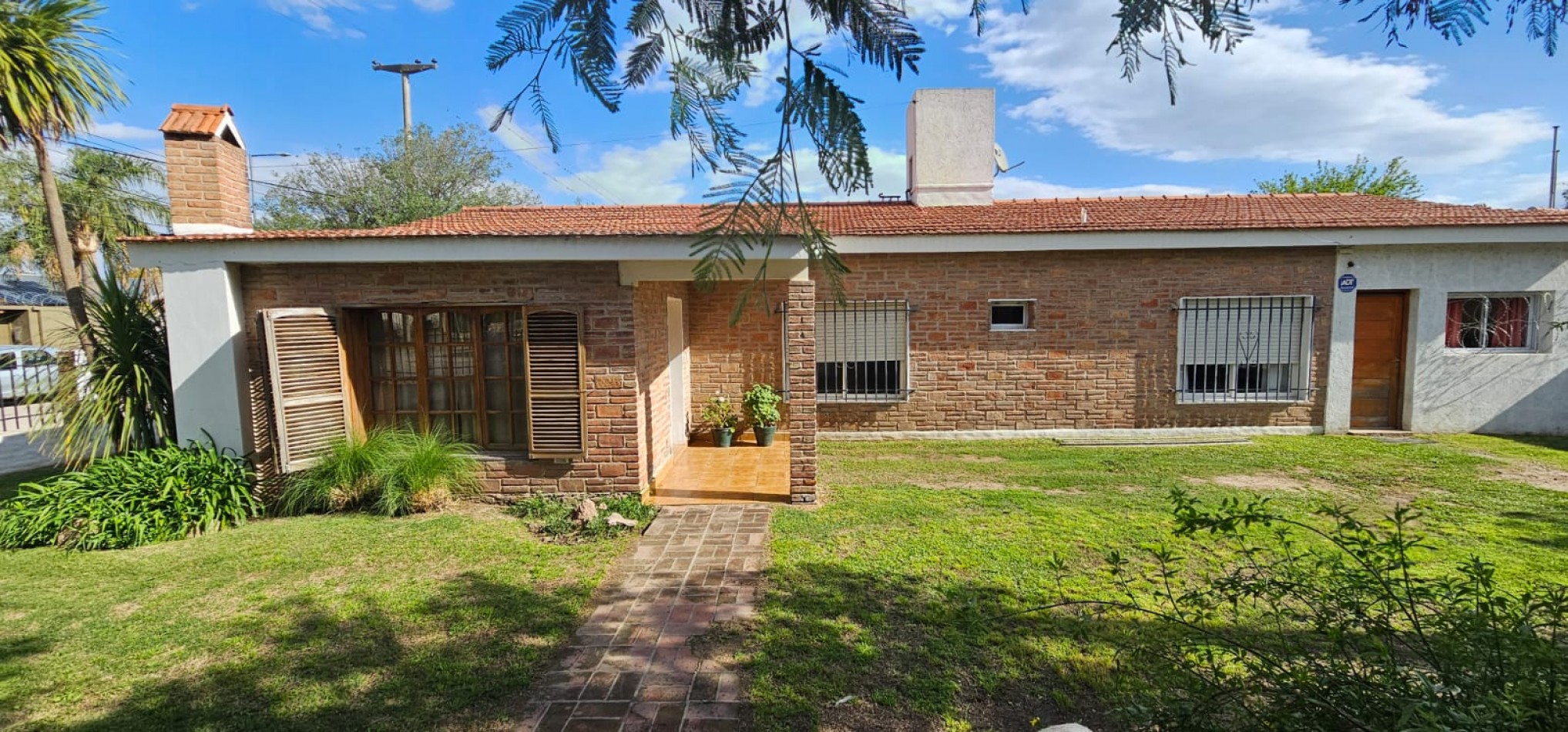 🚀 ARGUELLO-EL REFUGIO-CASA 4 DORM PLANTA BAJA A MTS DE RECTA MARTINOLLI 
