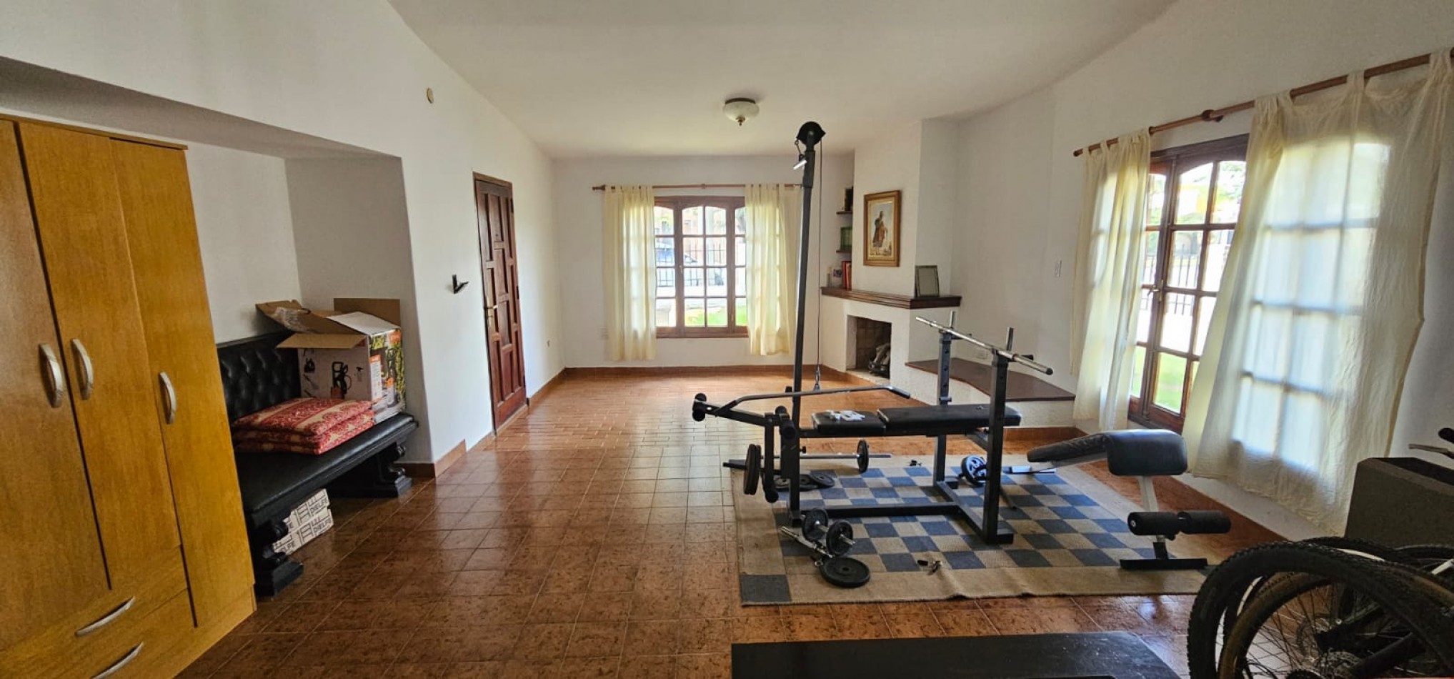🚀 ARGUELLO-EL REFUGIO-CASA 4 DORM PLANTA BAJA A MTS DE RECTA MARTINOLLI 
