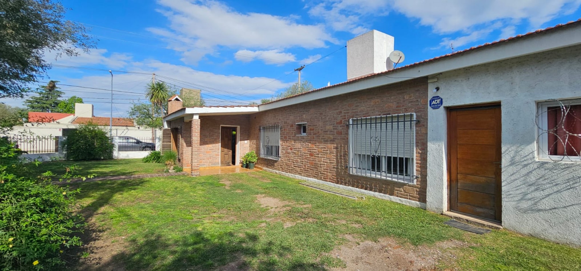 🚀 ARGUELLO-EL REFUGIO-CASA 4 DORM PLANTA BAJA A MTS DE RECTA MARTINOLLI 