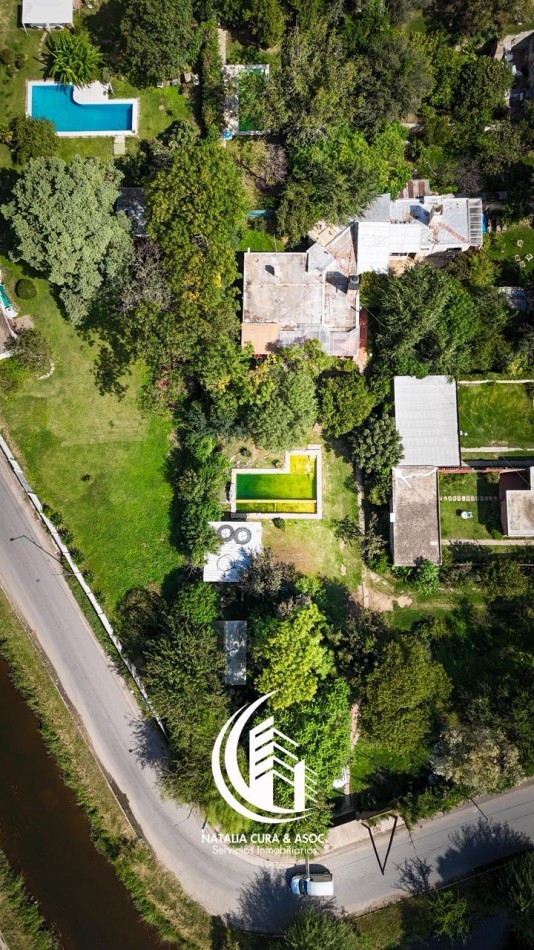ALQUILER: Casa Quinta en Arguello 4 Dorm con Gran Parque y Pileta